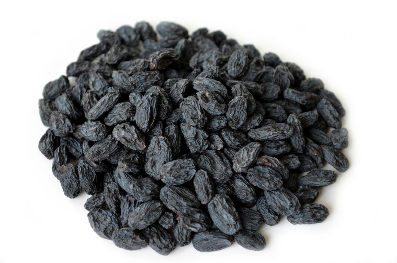 &nbsp; &nbsp; &nbsp; &nbsp; &nbsp;Shadow Dried Raisins